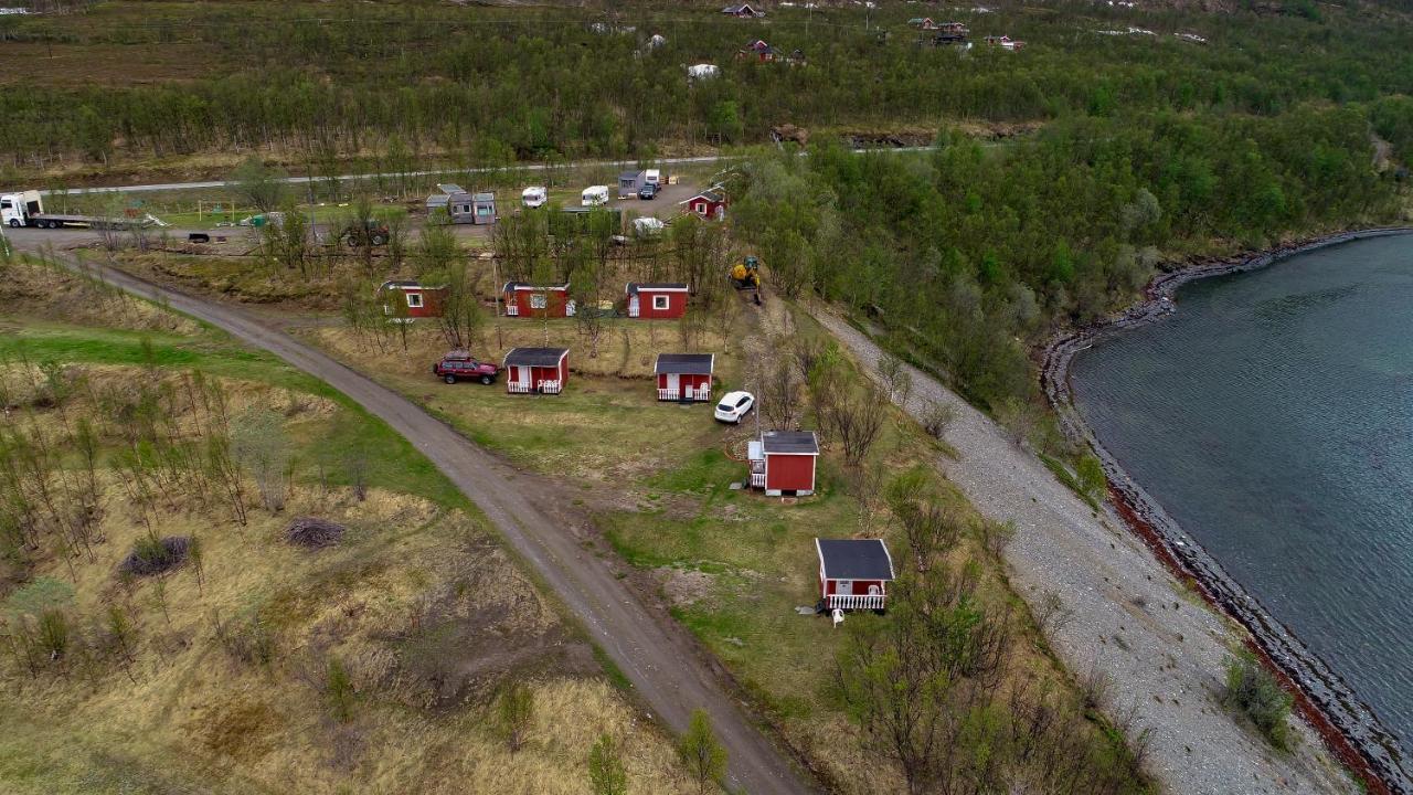 Отель Sandnes Fjord Camping Hytte 3 Valanhamn Экстерьер фото