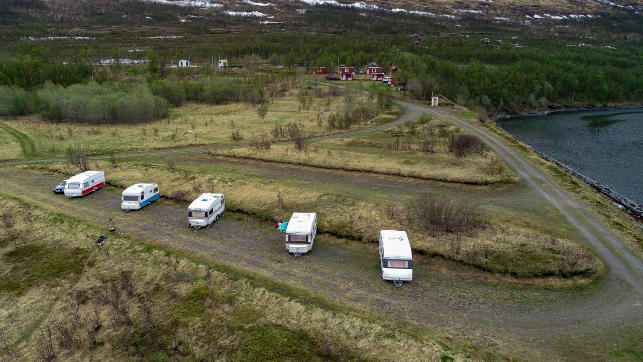 Отель Sandnes Fjord Camping Hytte 3 Valanhamn Экстерьер фото